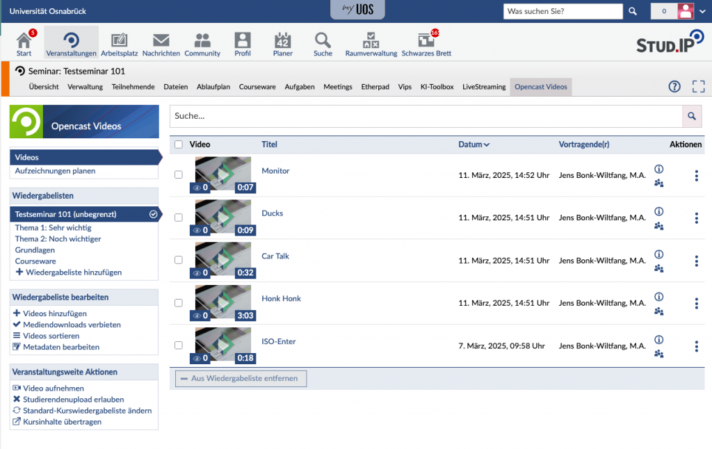 Screenshot des Opencast-Plugins in Stud.IP. Links befinden sich die Liste der Wiedergabelisten und Aktionsleiten. Im rechten Bereich ist die Liste der Videos in der aktuell ausgewählten Wiedergabeliste.